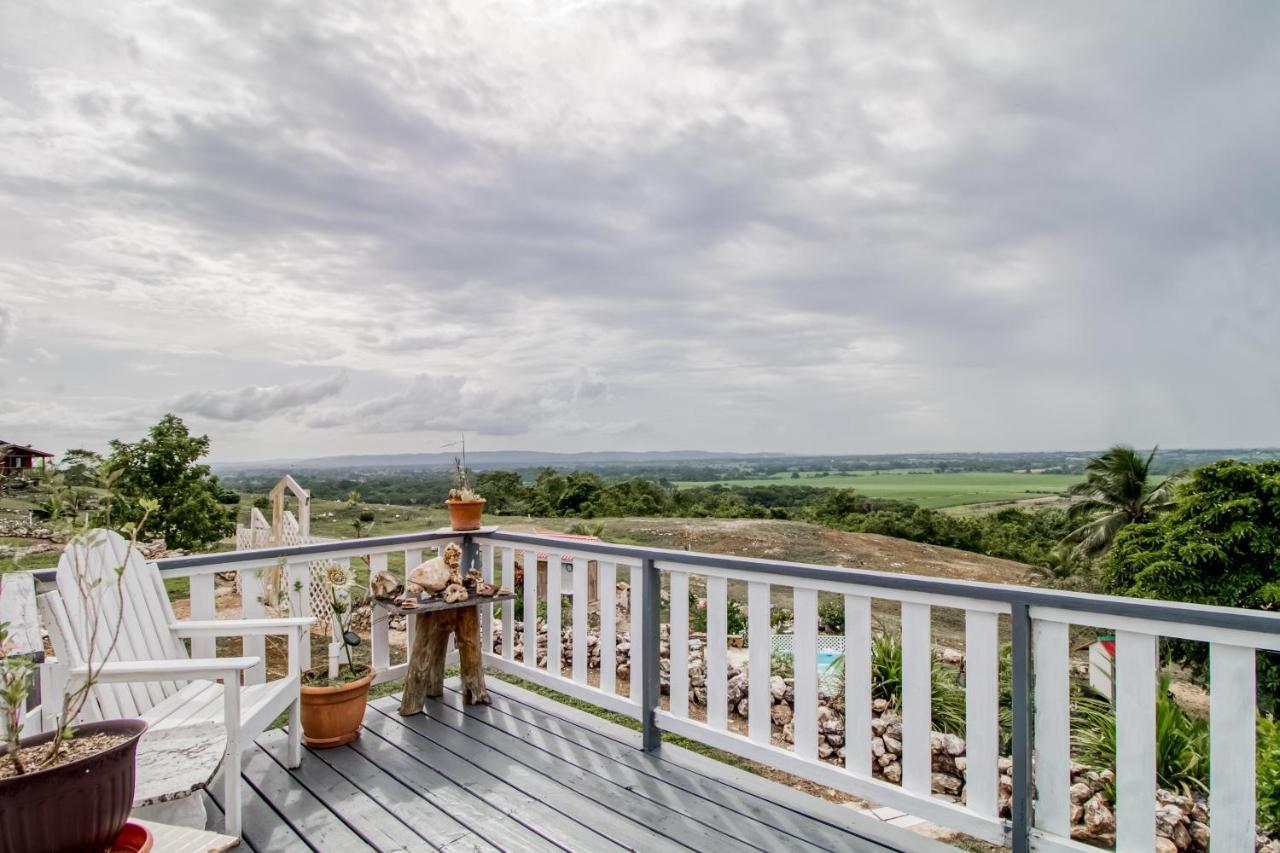 Mattea Vacation House At Bella Vue Estate Georgeville Экстерьер фото