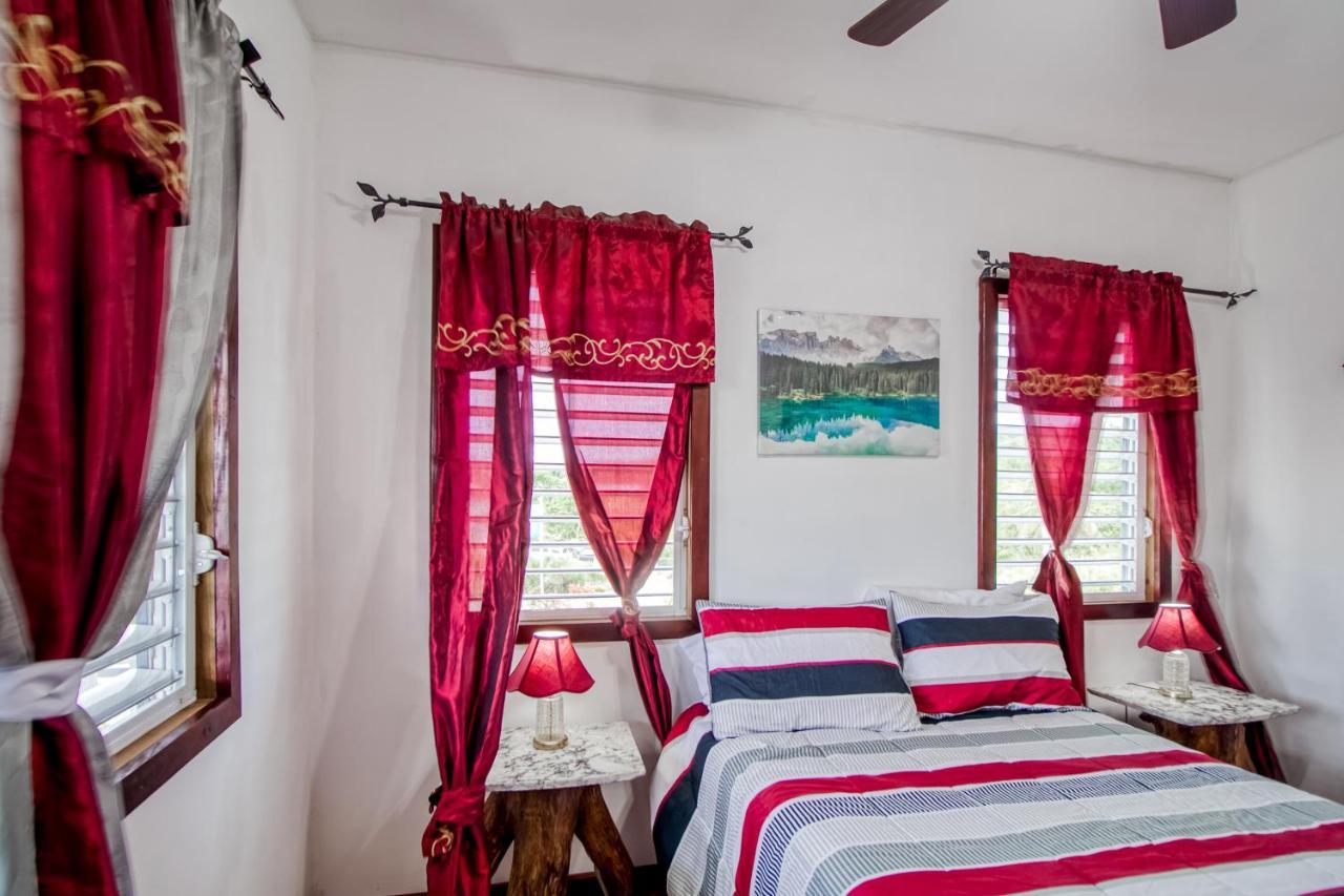 Mattea Vacation House At Bella Vue Estate Georgeville Экстерьер фото